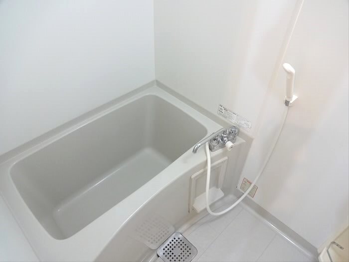 ラテール ブリエ 風呂画像