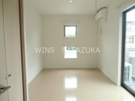 ハイツさくら ベッドルーム