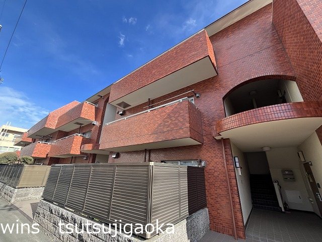 ハイライフ調布ヶ丘 外観