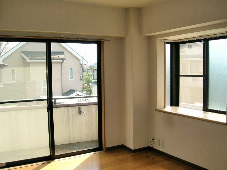 ファミーユ菊野台 ベッドルーム