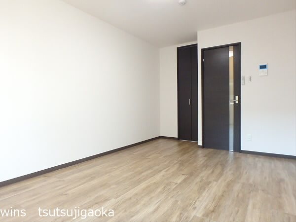 FRAGRANCE SENGAWA（フレグランス仙川） リビング