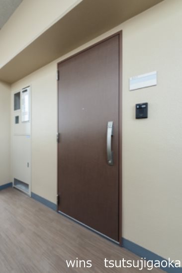 アレズ調布アヴェニュー 玄関