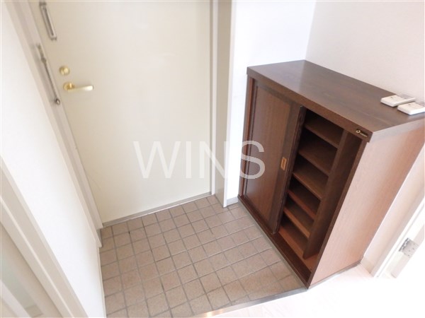 ウエルストンヒルズ 玄関