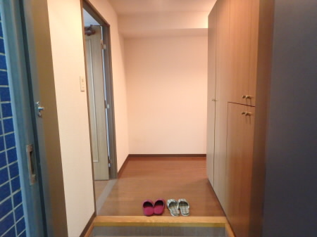 スプルースつつじヶ丘 玄関