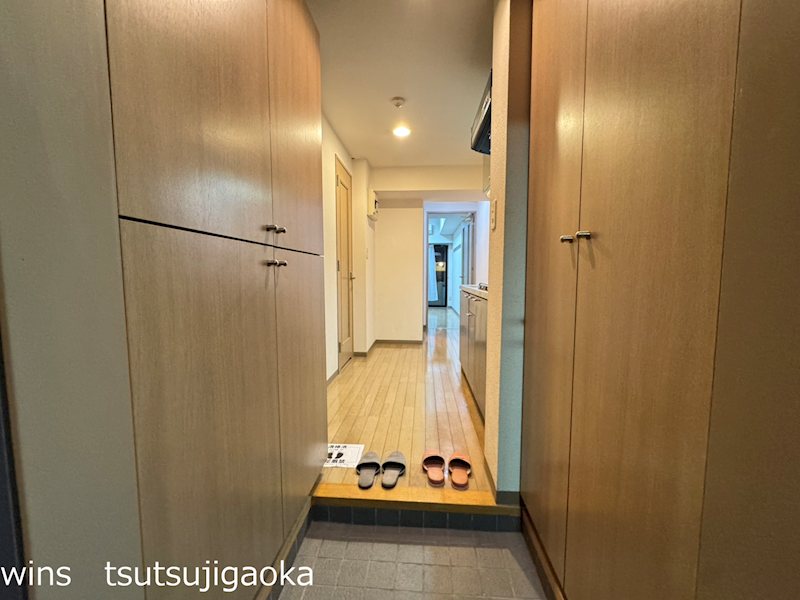 スプルースつつじヶ丘 玄関