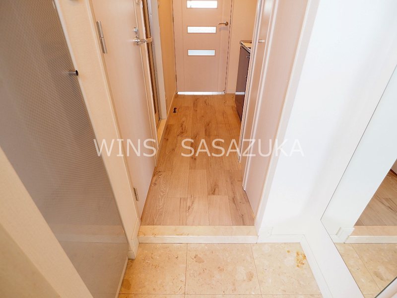 グランド・ガーラ代田橋 玄関