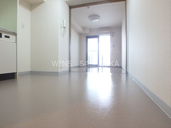 プランドール森戸 リビング