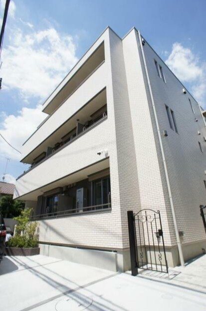 ジュネス明大前 外観