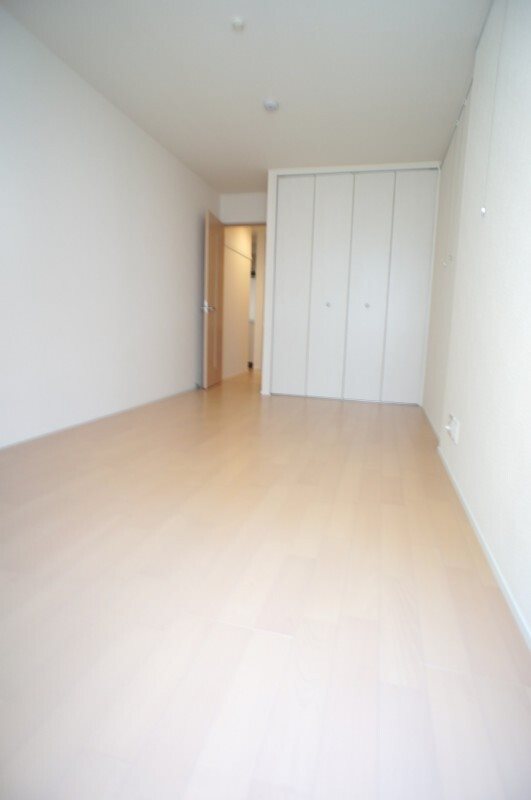 ジュネス明大前 ベッドルーム