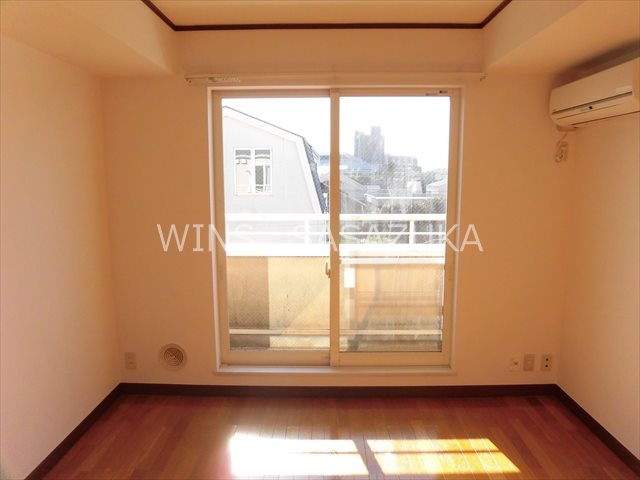 プルミエイッセン リビング