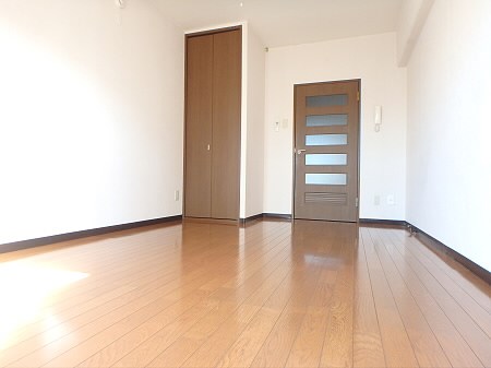 大竹ハイツ２ ベッドルーム