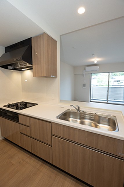 【アビティグランデ砧　A棟】 キッチン