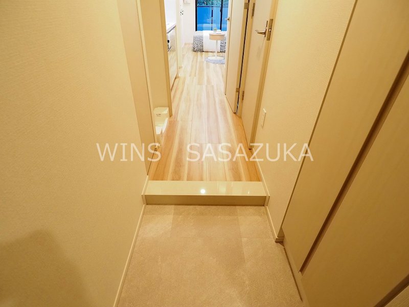 ワンルーフレジデンス中野南台 玄関