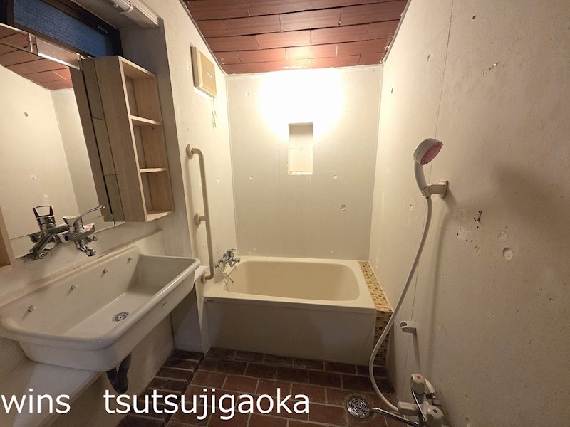 新川戸建 風呂画像