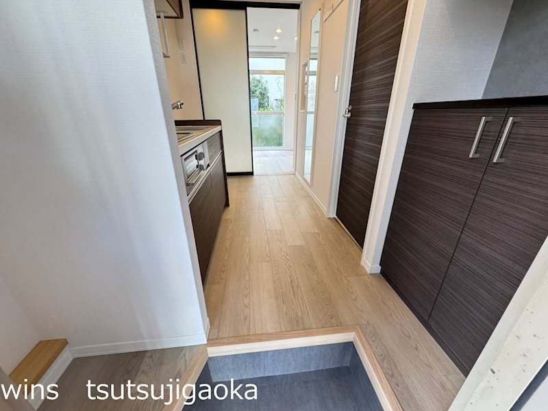 若葉ハイム 玄関