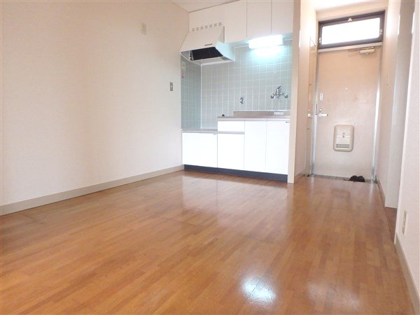 エクセル宮の上 リビング