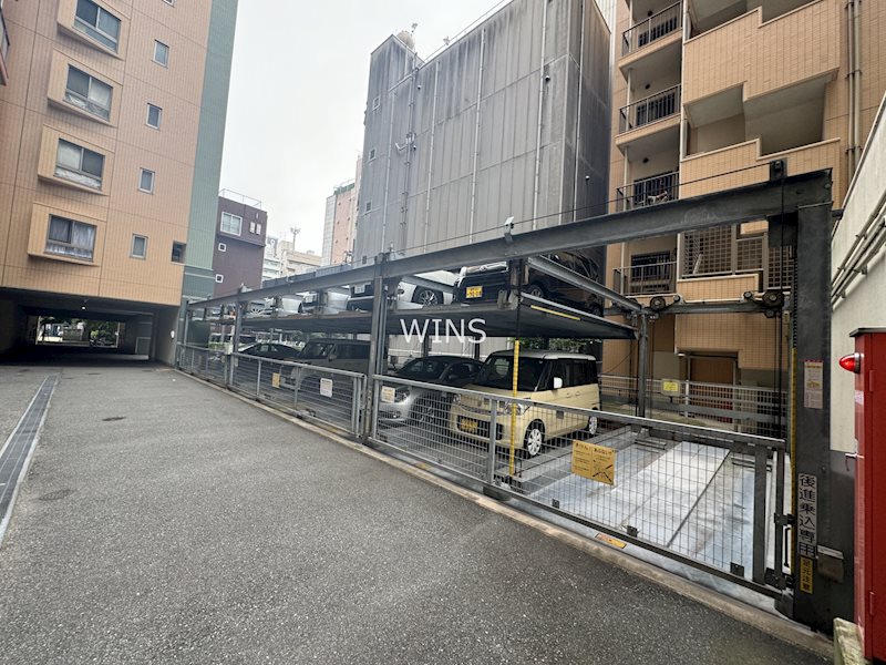 福岡県福岡市中央区舞鶴１丁目 駐車場