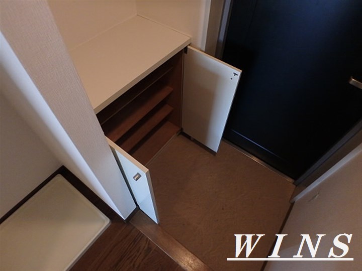 ル・レーヴ笹塚 玄関