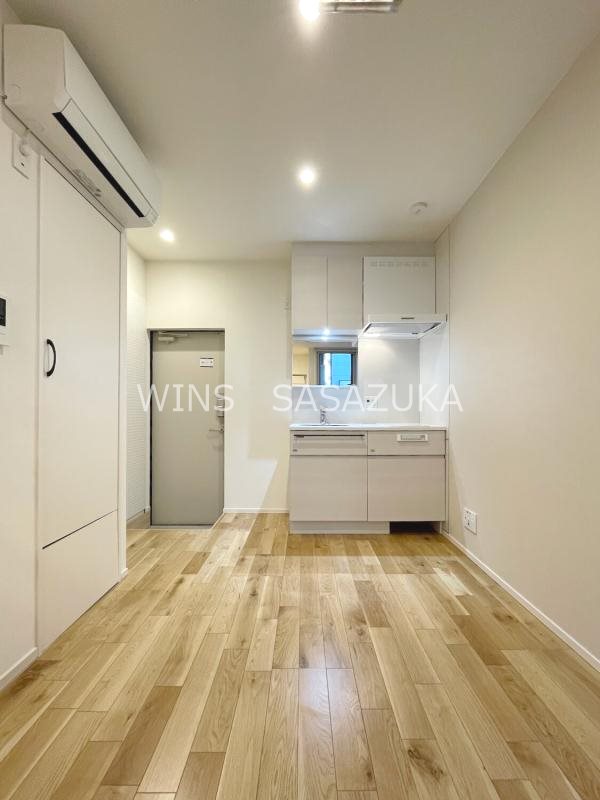 グランエッグス中野南台 リビング