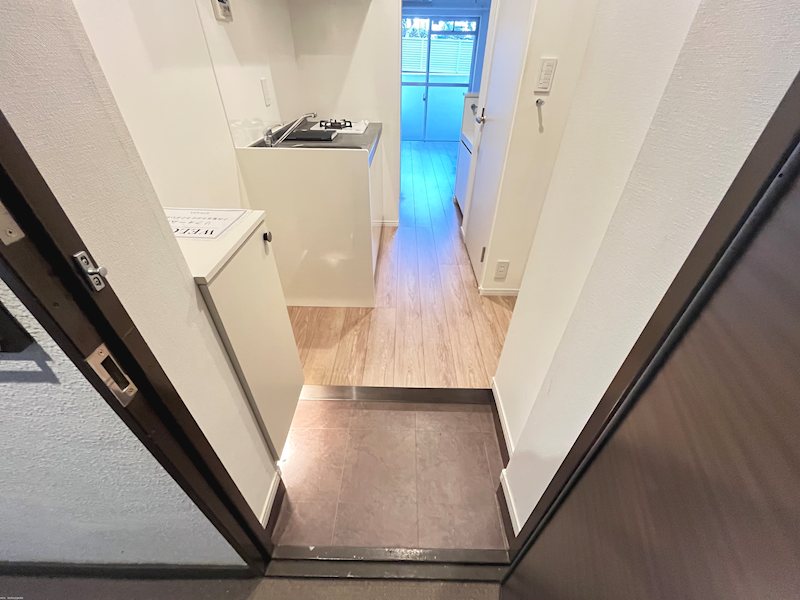 ディライト南烏山 玄関