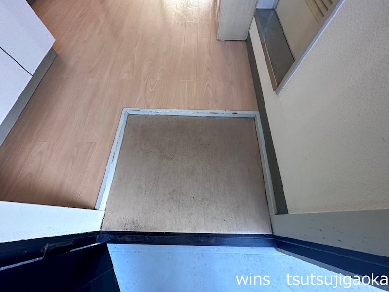 リヴァージュ 玄関