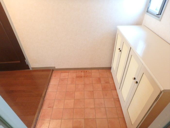 狛江ハイタウン　2号棟 玄関