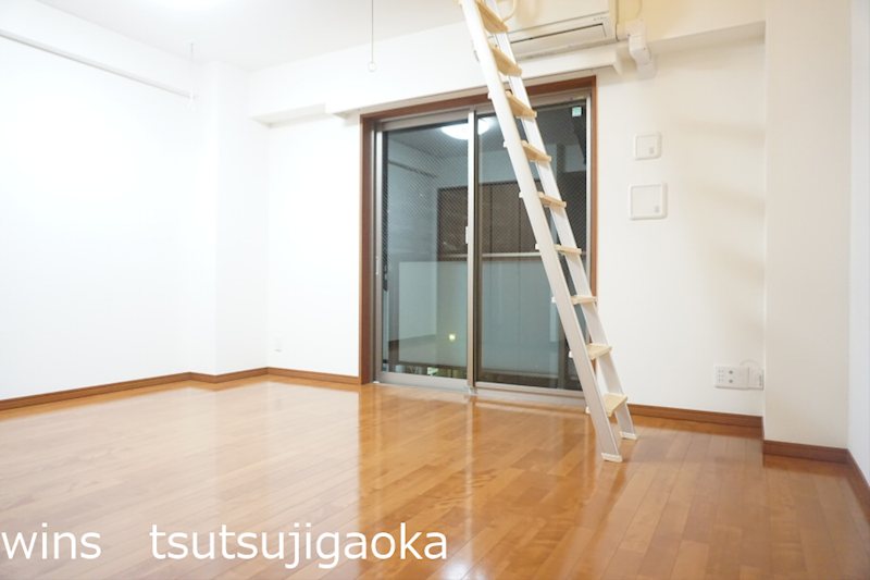 【Hiver（イヴェール）】 ベッドルーム