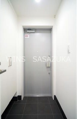 ラグゼガーデン松原 玄関