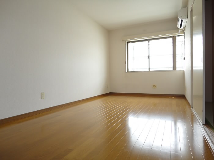 メープルリーフガーデン ベッドルーム