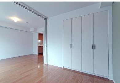 ラグゼガーデン松原 ベッドルーム