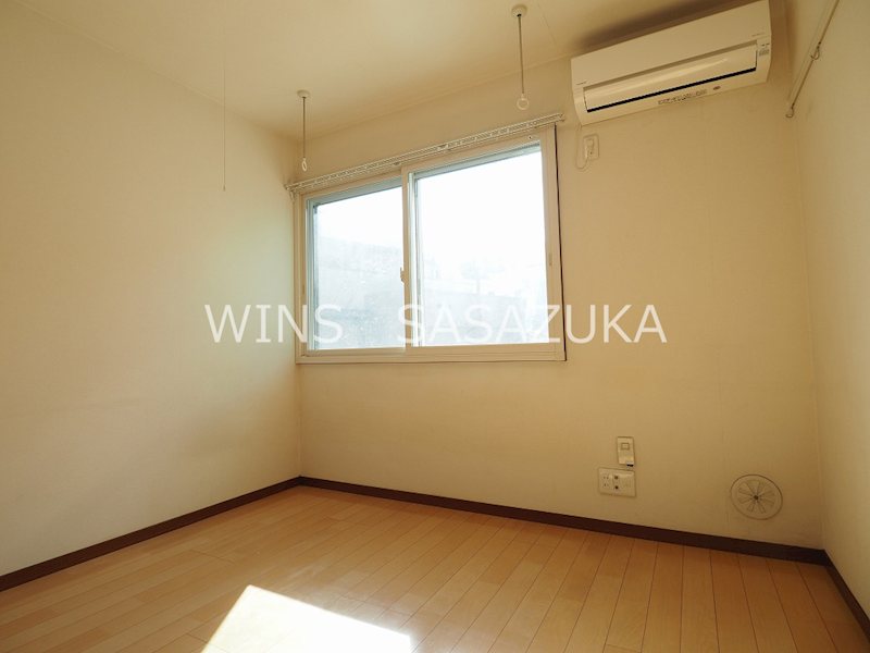 及川アパートメント リビング