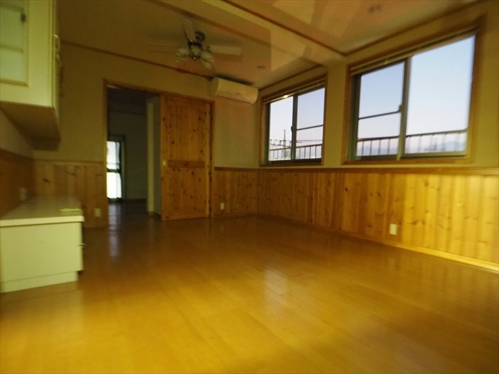 コアパレス常葉10 リビング