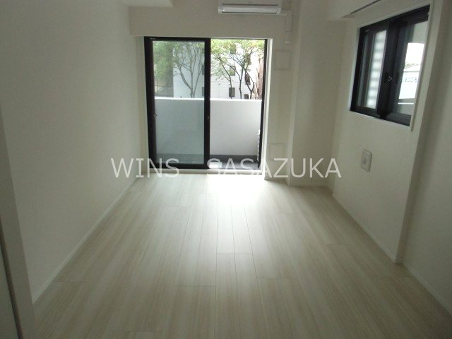 スカイコートパレス明大前  リビング