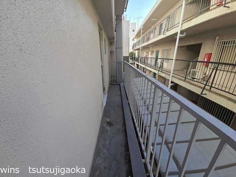 川嶋屋ビル（事務所・テナント） ベランダ