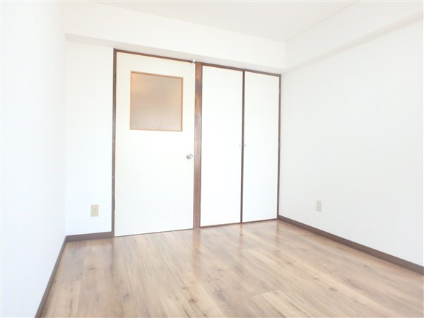 ニューコーポアゼリア ベッドルーム