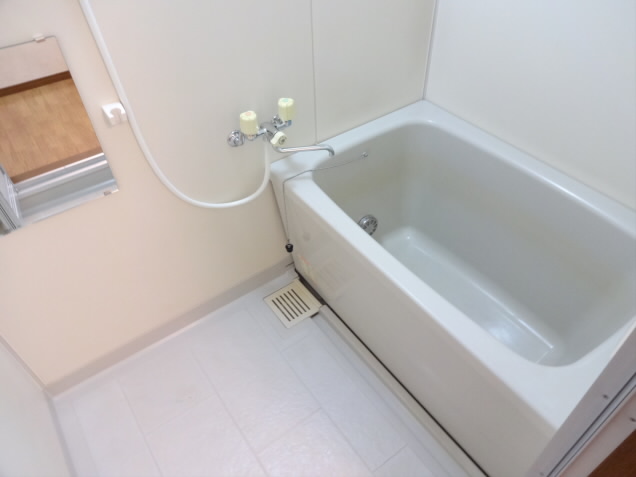 シャイニーヒル 風呂画像