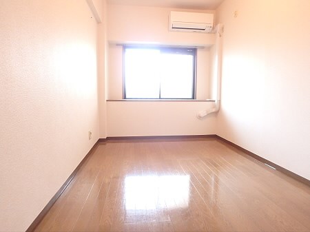 クレール仙川 ベッドルーム