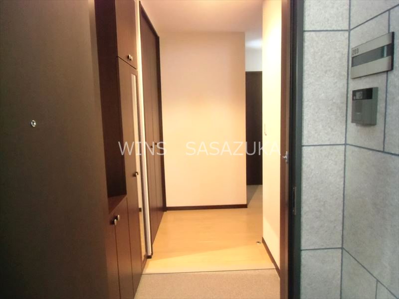 トレーノ赤堤 玄関