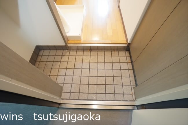 サンパラッツオ参番館 玄関