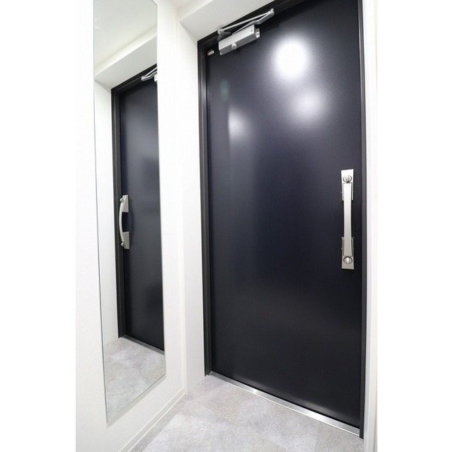 LOC&amp;#39;S　DAITABASHI 玄関