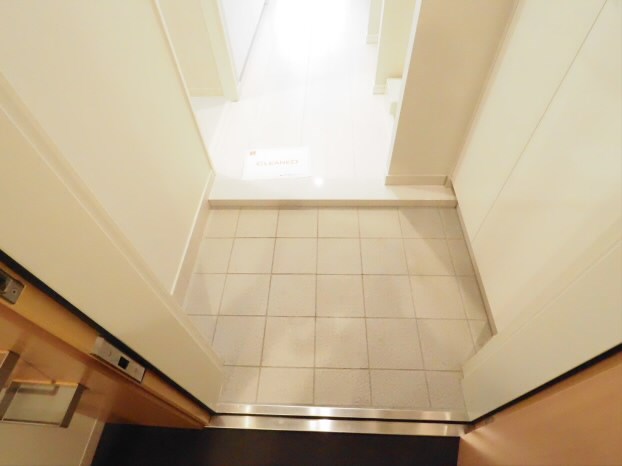 メルクマール京王笹塚レジデンス 玄関