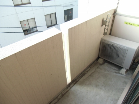 ジュエル明大前 ベランダ