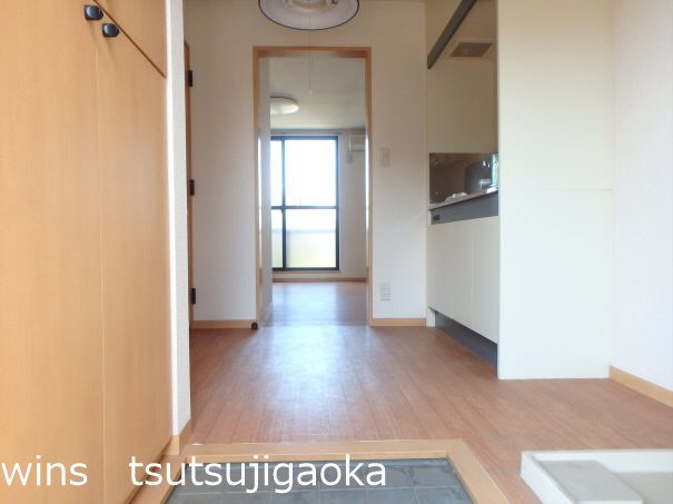 ハイツHIRO　B 玄関