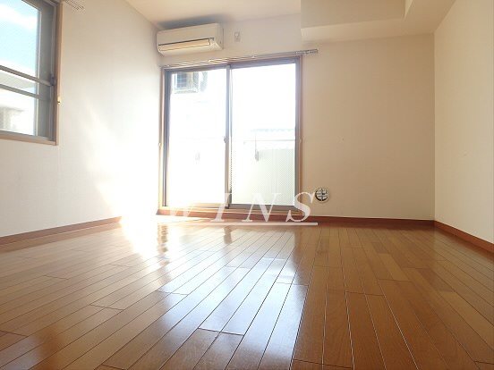 Twin core EAST リビング