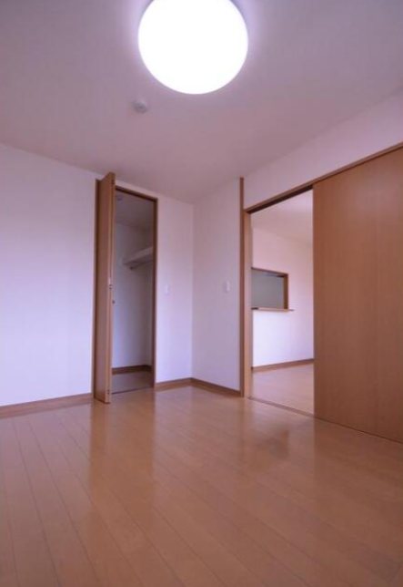 フォンターナ ベッドルーム