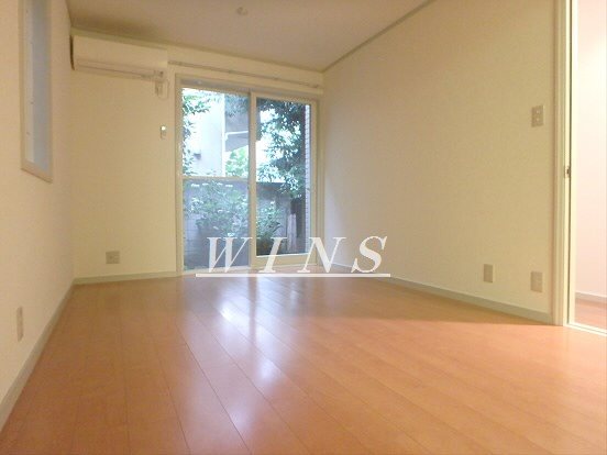 羽根木二丁目賃貸住宅  リビング