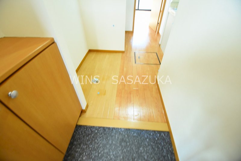 メゾンソレイユ 玄関