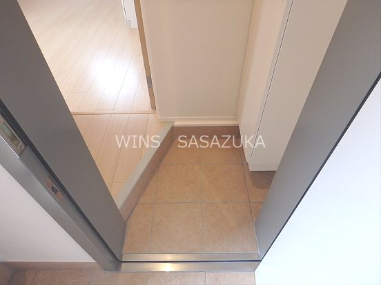 メゾンソレイユ 玄関