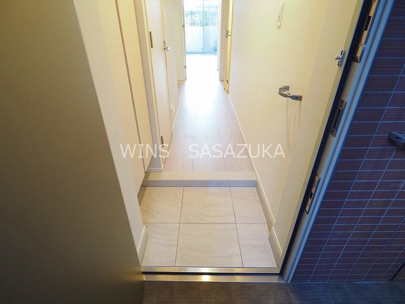 プレール・ドゥーク中野南台 玄関