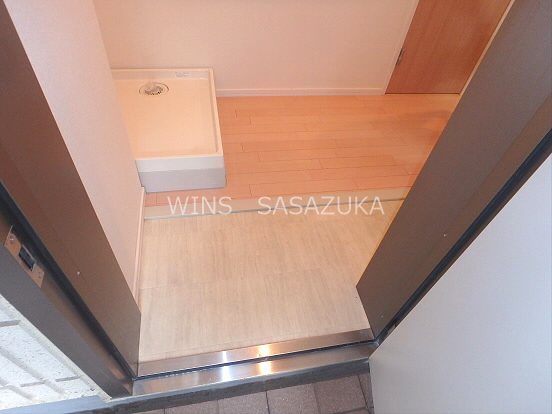 メゾンカエデ 玄関